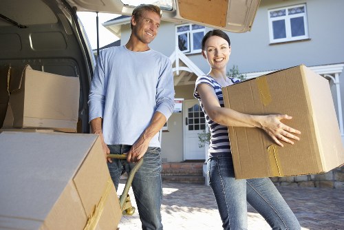 Local removalists planning efficient routes